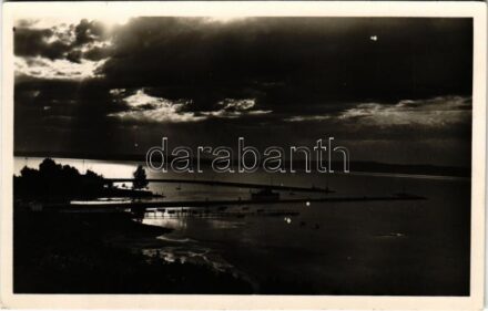 1934 Siófok, móló a távlatból