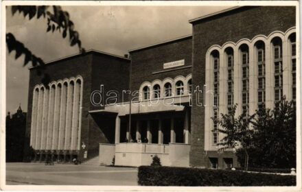1942 Szabadka, Subotica; Magyar erő és művelődés háza / Hungarian community center