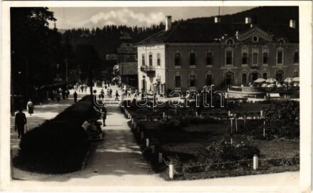 1942 Borszék, Borsec; Park, Hotel Mélik szálloda és étterem, nyaraló. Heiter György udvari fényképész felvétele és kiadása / park, hotel, restaurant, villa (EK)