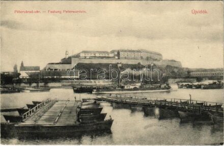 Újvidék, Novi Sad; Pétervárad vára, hajóhíd. urbán Ignác kiadása / castle, pontoon bridge (EK)