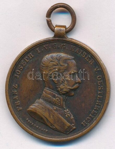 1914. 'Ferenc József Bronz Vitézségi Érem' bronz kitüntetés mellszalag nélkül. Szign.: Tautenhayn T:2 ph. Hungary 1914. 'Bronze Gallantry Medal' bronze medal without ribbon. Sign: Tautenhayn C:XF edge error NMK 137.
