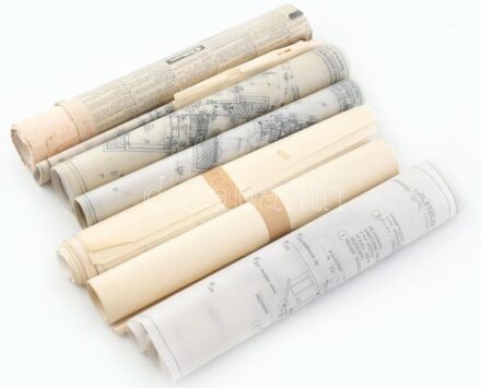 cca 1980-2000 Vegyes építészeti tervrajzok, feltekerve, közte sérült is