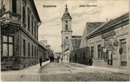 Komárom, Komárnó; Jókai Mór utca, templom, könyvnyomdai munkák, Girch József üzlete / street, shops, church