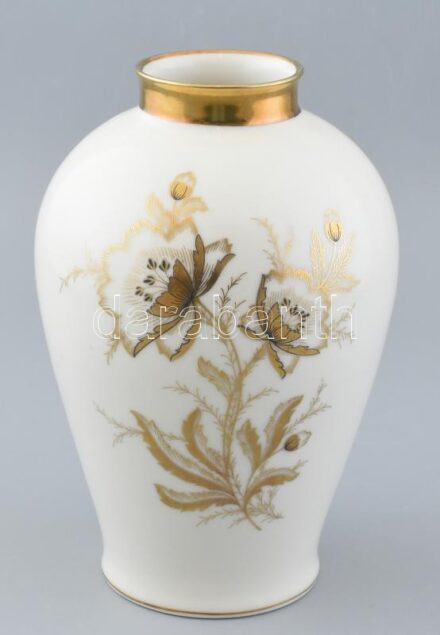 Lindner porcelánváza, aranyozott, jelzett, kopásnyomokkal, m:24cm