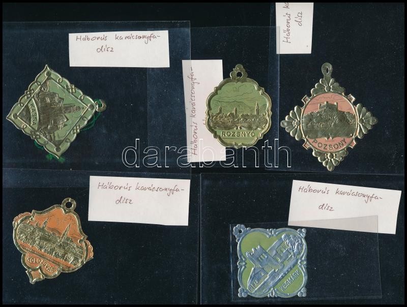 1916 Háborús karácsonyfa dísz megváltás képeslap, hozzá + 5 db dombornyomott dísz, városok: Pozsony, Kassa, stb