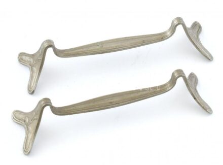 2 db szecessziós stílusú alpakka késbak, jelzett, h: 11 cm