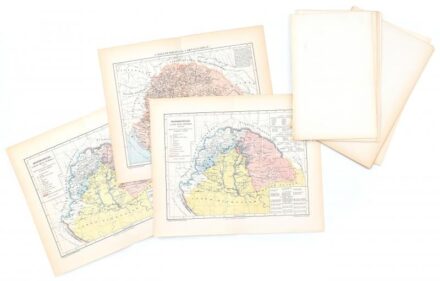 cca 1900 Vegyes magyar történelmet ábrázoló térkép tétel, 13 db, közte 1 db Nagy Képes Világtörténet, 4 db Pallas, 8 db Magyar Nemzet Története), 25x31 cm és 23x30 cm közötti méretben.