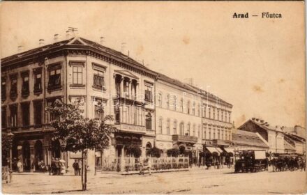 Arad, Fő utca, sörcsarnok és étterem, első magyar általános biztosító társaság, lóvasút / main street, insurance company, beer hall and restaurant, horse-drawn tram (Rb)