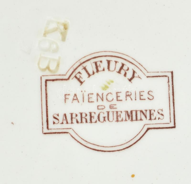 Sarreguemines Fleury, francia, fajansz, süteményes tányér 2db. 1930 körül. Kézzel festett, jelzett, kis kopásokkal. d: 18,5 cm - Image 3