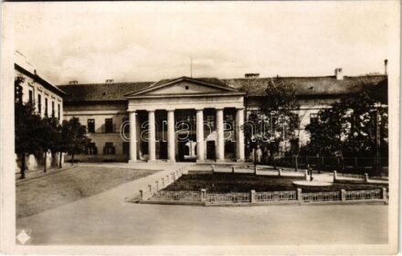 1930 Szekszárd, vármegyeház