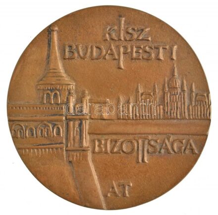 Asszonyi Tamás (1942-) ~1970-1980. 'KISZ Budapesti Bizottsága / Az ifjúság körében végzett kiemelkedő kulturális tevékenységért' Br emlékérem eredeti tokban (80mm) T:1