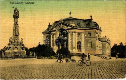 1912 Kecskemét, színház, Szentháromság szobor