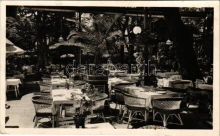 1943 Budapest XIV. Gundel Állatkerti vendéglője, kert (EK)