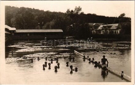 1930 Hévíz, strand, fürdőzők
