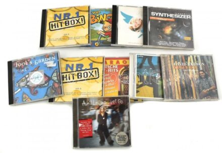 10 db vegyes CD, közte sérült is.