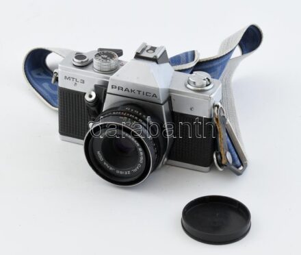 Praktica MTL3 fényképezőgép, objektív: Carl Zeiss Jena DDR Tessar 2,8/50, tok nélkül, kopott.