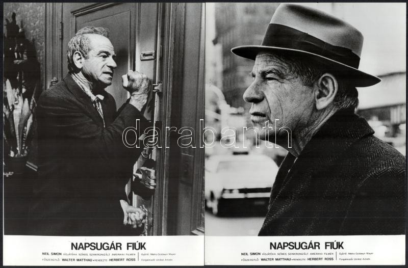1975 Walter Matthau (1920-2000) amerikai színész a ,,Napsugár fiúk' című filmben, 3 db produkciós filmfotó, 24x18 cm