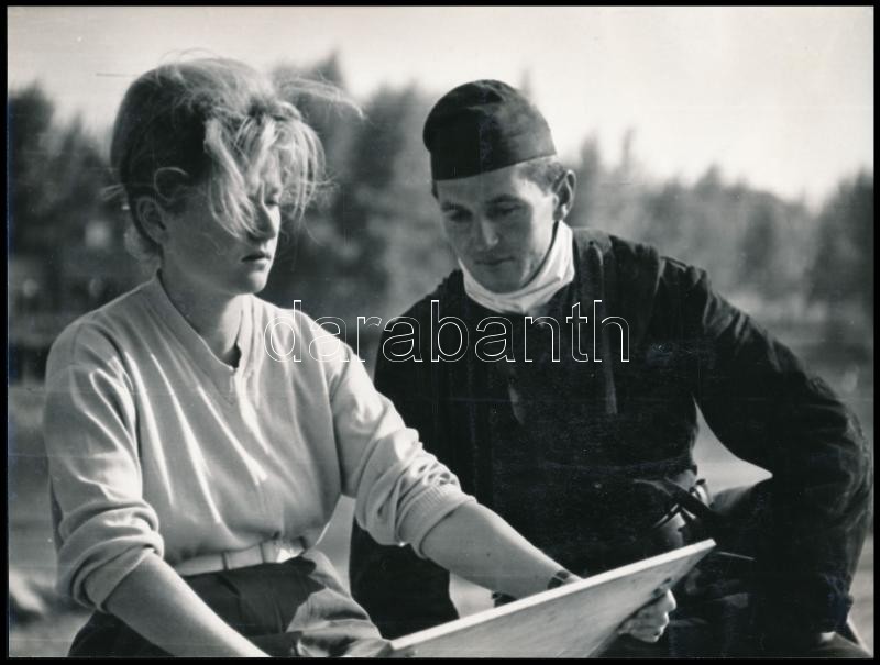 1963 Kriss Géza (?-?) aláírásával, cím nélküli vintage fotó, 18x24 cm