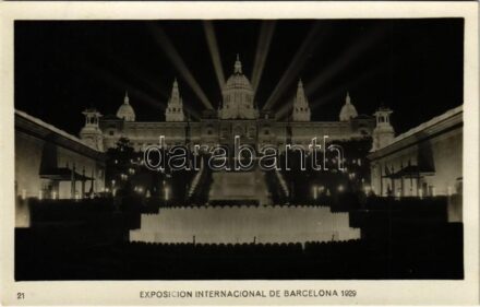 1929 Barcelona, Exposición Internacional de Barcelona, Palacio Nacional (nocturna) / International Exposition, National Palace (by night)