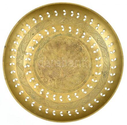Indiai réz talpas gyümölcsöstál, kopott, jelzés nélkül, m:12,5cm