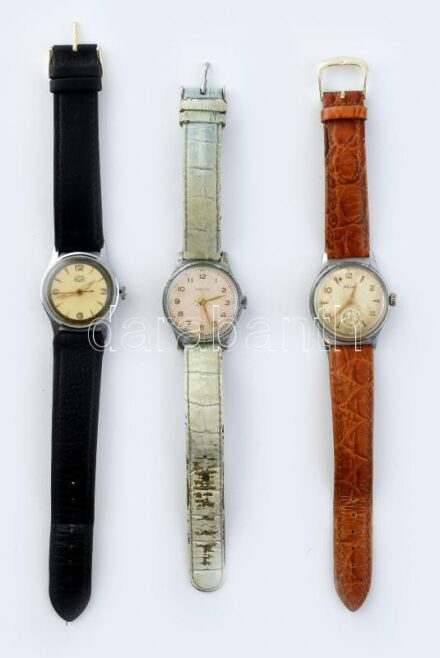 3db mechanikus óra (Pobeda, UMF, szovjet) nem járnak, sérült bőrszíjjal. d:32mm