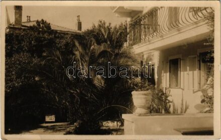 Mali Losinj, Lussinpiccolo; villa. A. Furlani photo