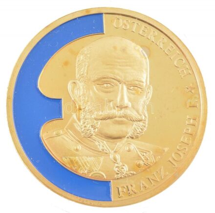 1998. 'Ausztria - Ferenc József' aranyozott Cu-Ni, részben kézzel festett emlékérem'Die ersten Farb-Europa-Prägungen' sorozatból, sorszámozott tanúsítvánnyal (40mm) T:PP 1998. 'Österreich - Franz Joseph I' gold plated Cu-Ni, partially