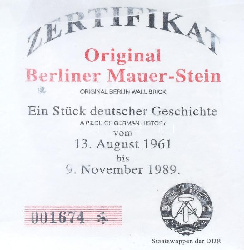 1989 Berlini fal egy darabja, tanúsítvánnyal. - Image 4