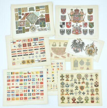 cca 1900 Zászlók, címerek, kitüntetések, ornamentika 15 db litografált tábla 31x25 cm