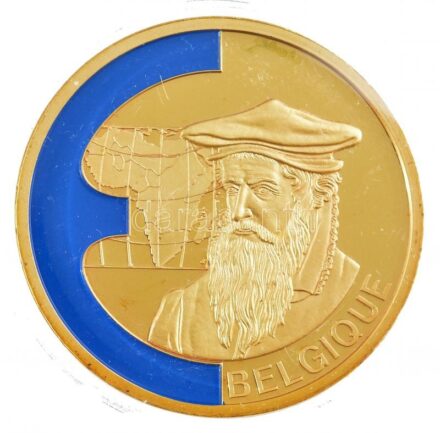 2000. 'Belgium (Gerhard Mercator)' aranyozott Cu-Ni, részben kézzel festett emlékérem'Die ersten Farb-Europa-Prägungen' sorozatból, sorszámozott tanúsítvánnyal (40mm) T:PP 2000. 'Belgium 'Gerhard Mercator)' gold plated Cu-Ni, partially