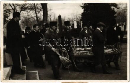 Kaszap István koporsója az exhumáláskor. Kósa Sz. photo