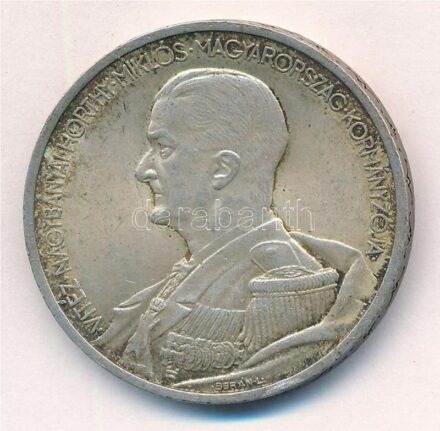 1939. 5P Ag 'Horthy balra' T:1-,2 ph., patina Adamo P8.1