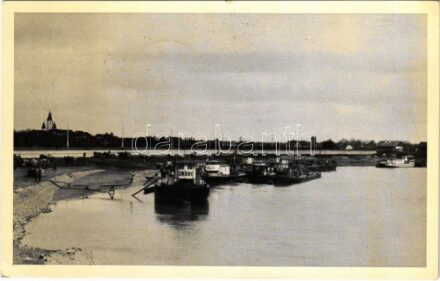 1941 Óbecse, Ó-Becse, Stari Becej; Obala Tise / Tisza-part, uszályok / riverside, barges + '1941 ÓBECSE VISSZATÉRT' So. Stpl. (EK)
