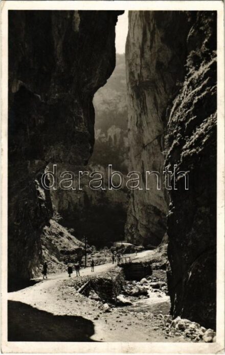 Gyilkos-tó, Ghilcos, Lacul Rosu; Békás-szoros, Pokol torka. Ambrus fotó / Cheile Bicazului / gorge, road (EK)