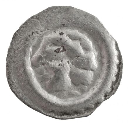 1180-1240. Bracteata Ag 'III. Béla - IV. Béla' (0,31g) T:1-,2 patina Hungary 1180-1240. Bracteata Ag 'Bela III - Bela IV.' (0,31g) C:AU,XF patina Huszár 192., Unger I.: 122.