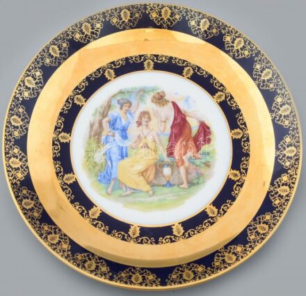 Cseh mitológiajelenetes porcelán tányér, jelzett, kopott, d: 23,5