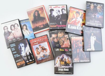 12 db DVD (Órák, Jóbarátok, Mindenem a tied, Telitalálat, stb.)