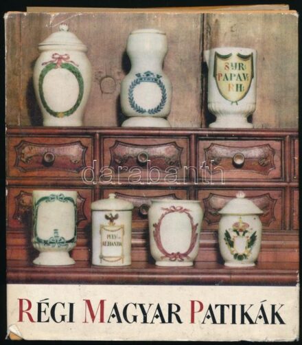 2 db - Nékám Lajosné: Régi magyar patikák. Bp., 1971, Corvina. Kiadói egészvászon kötés, papír védőborítóval, jó állapotban. + Magyar Orvostörténelmi Kiállítás. Bp., 1948.