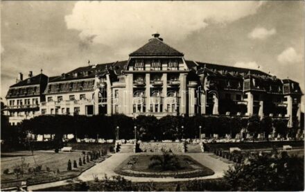 1956 Pöstyén, Piestany; Liecebny dom Thermia / Thermia fürdő / spa, bath (Rb)