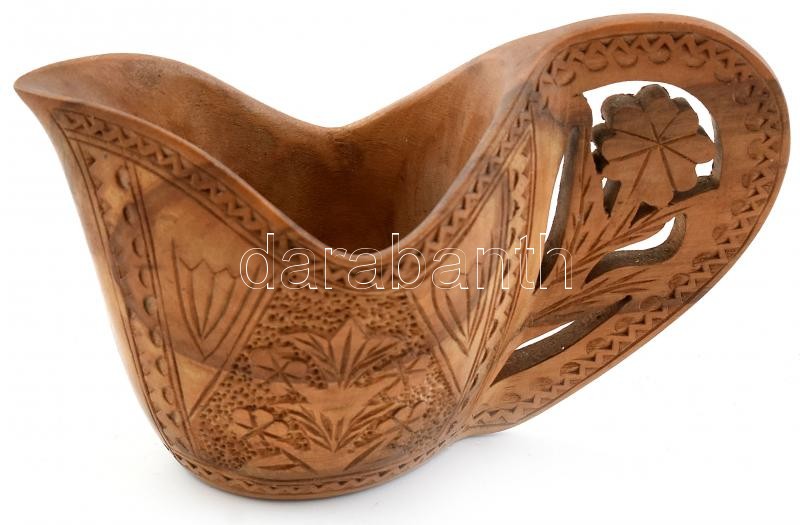 Ivócsanak, faragott fa pohár, jó állapotban, 16×9,5 cm