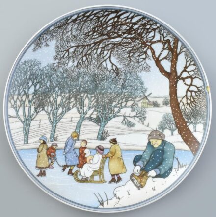 Villeroy & Boch téli mintás tál. Falra akasztható. Matricás, jelzett, lepattanással, d: 25 cm