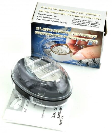 Nagyító LED és UV világítással, 40x 25mm fém házzal. Elemmel, bontatlan, új állapotban
