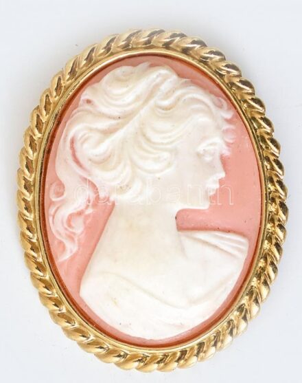 Kámea jellegű bross 5cm