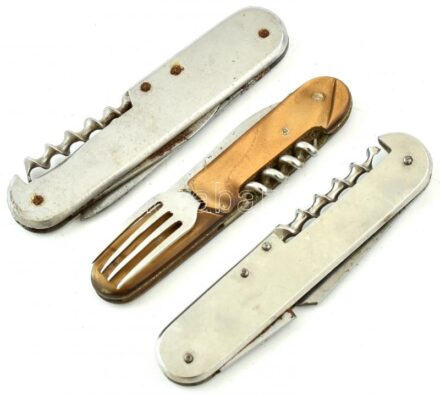 3 db retro bicska, kopott, részben rozsdafoltos