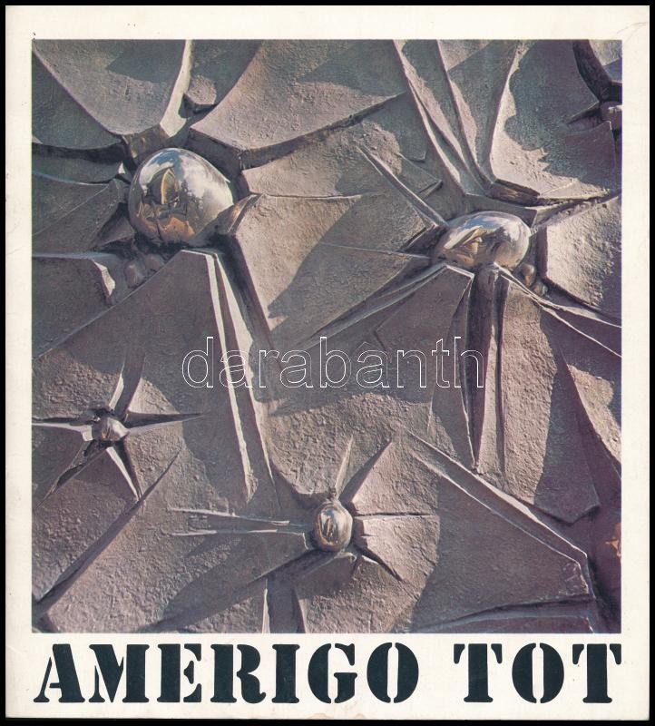 3 db képzőművészeti katalógus: Szász Endre kiállítási katalógusa. Vigadó Galéria. 1983. március 18-április 17. Kiadói papírkötés, borítón törésnyommal. + Amerigo Tot szobrászművész kiállítása. Budapest, 1982, Vigadó