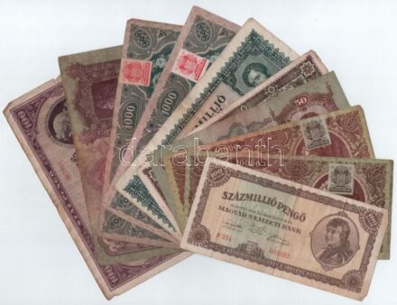 1930. 100P + 1932. 50P + 1945. 100P + 1000P (2x) + 10.000P (2x) + 100.000P + 10.000.000P + 1946. 100.000.000P T:III,III- foltok, apró szakadások, az egyik bankjegy szélén kis anyaghiány