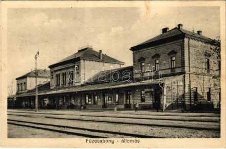 Füzesabony, vasútállomás
