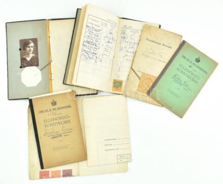 cca 1930 Fischer Júlia izr. vallású tanuló vegyes okmány tétel: leckekönyvek, bizonyítványok stb