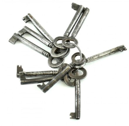 Régi íróasztalzár kulcsok, 10 db, h: 6 cm