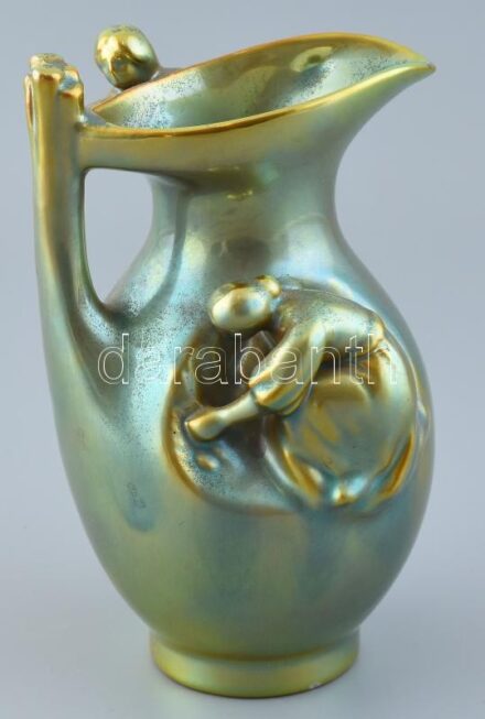 Zsolnay, szecessziós stílusú, eozin mázas, figurális kiöntő, kopásnyomokkal, mázrepedésekkel, jelzett, m: 16 cm